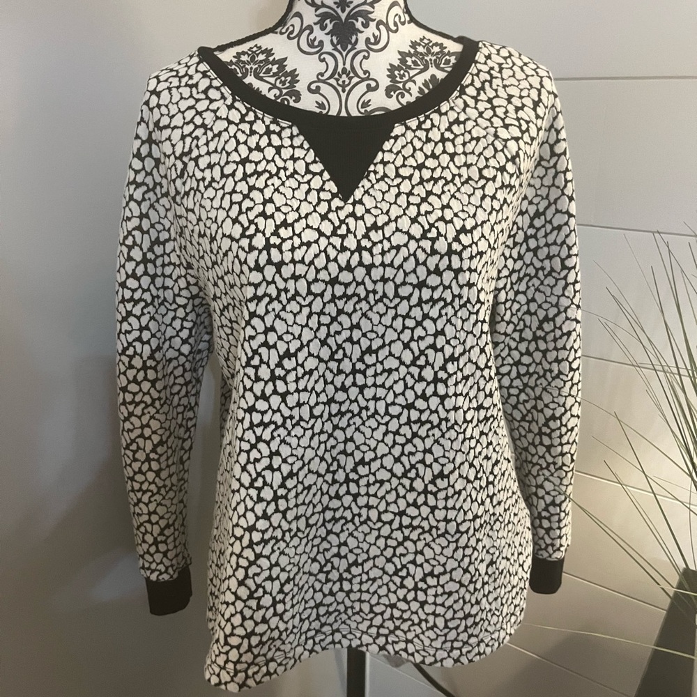Apt. 9 petite large pullover abstract print top